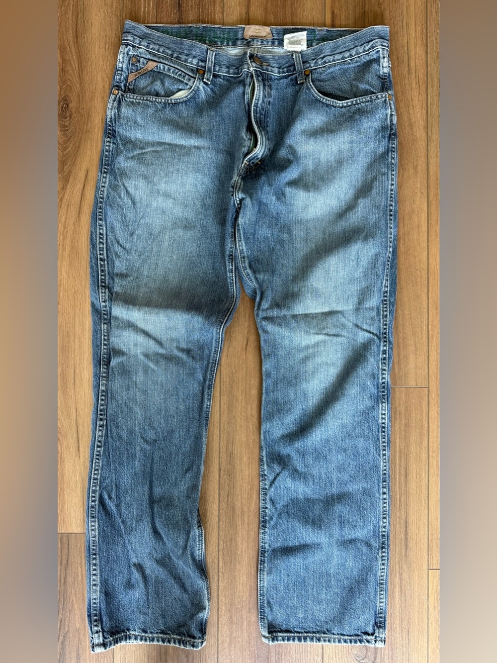 Ariat M1 Classic Jeans Loop Lock Straight Denim Casual Pants Mens 38x31
